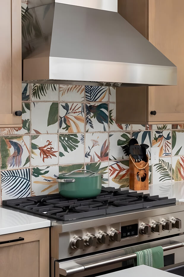 Colorful tropical design ceramic kitchen backsplash tiles with leaves and flowers pattern